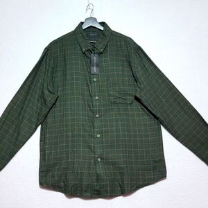 NWT!!! Christian Lacroix Soft Flannel Blend Long Sleeve Size XL.‎ #607